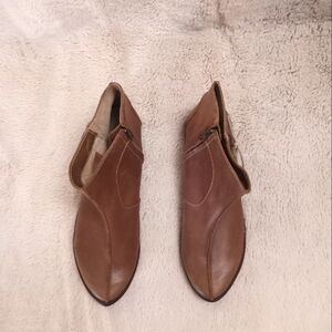 Sergio Tomani Handmade Leather Rare Unique Quirky Bohemian Quiet Luxury Booties